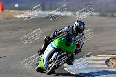 media/Jan-09-2022-SoCal Trackdays (Sun) [[2b1fec8404]]/Turns 9 and 8 (920am)/